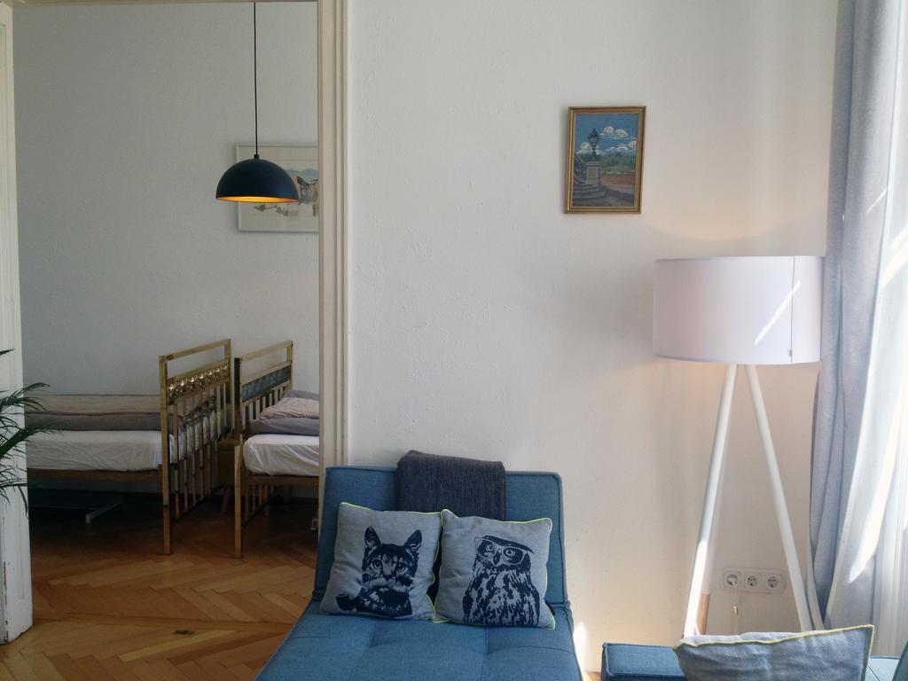 Appartement Big Vintage Style Flat Near Schonbrunn à Vienne Extérieur photo